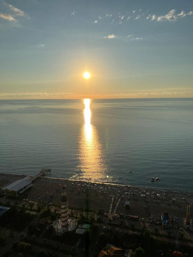 The Best Beach Aparthotel Orbi City Batumi Exteriér fotografie